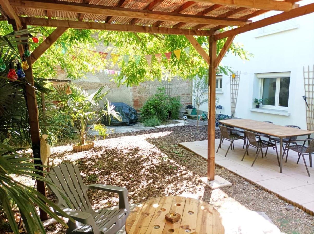 La Cahute, Appartement T2 Avec Jardin Ou Appartement Familial T6 モントーバン エクステリア 写真